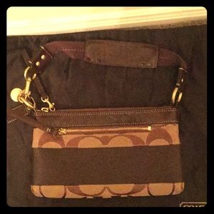 EUC Small Vintage Style Coach purse